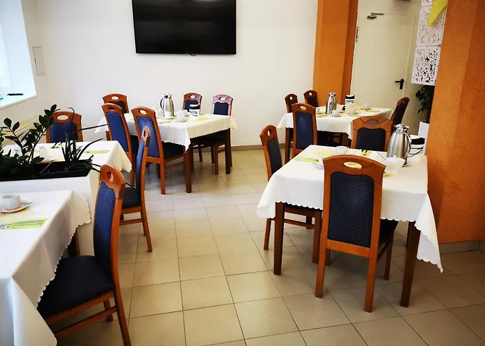 Hotel Gaeste & Seminarhaus Harz Ballenstedt